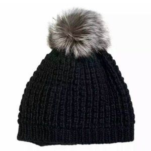 Kyi Kyi Pom Hat Black